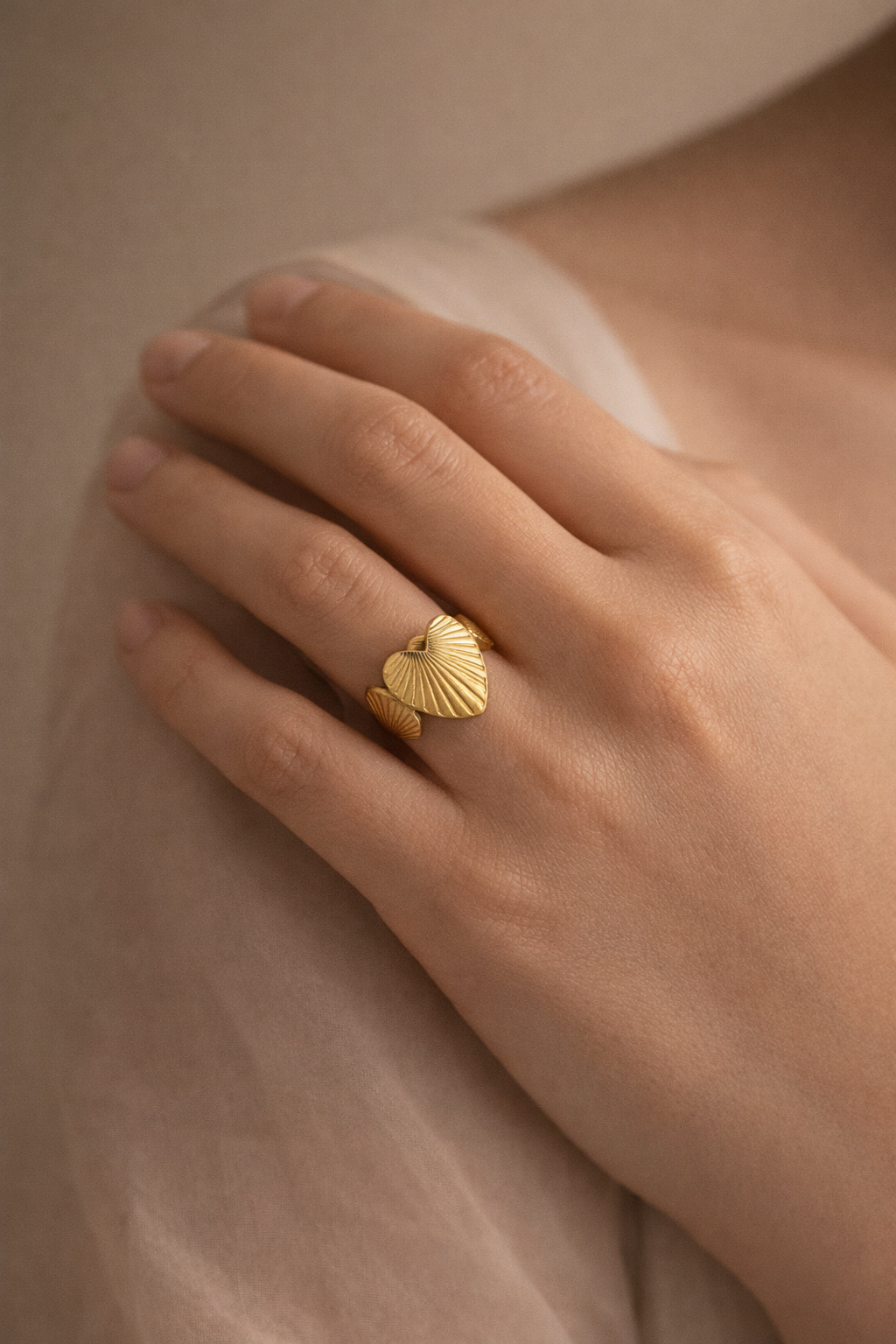 Textured Heart Gold Ring